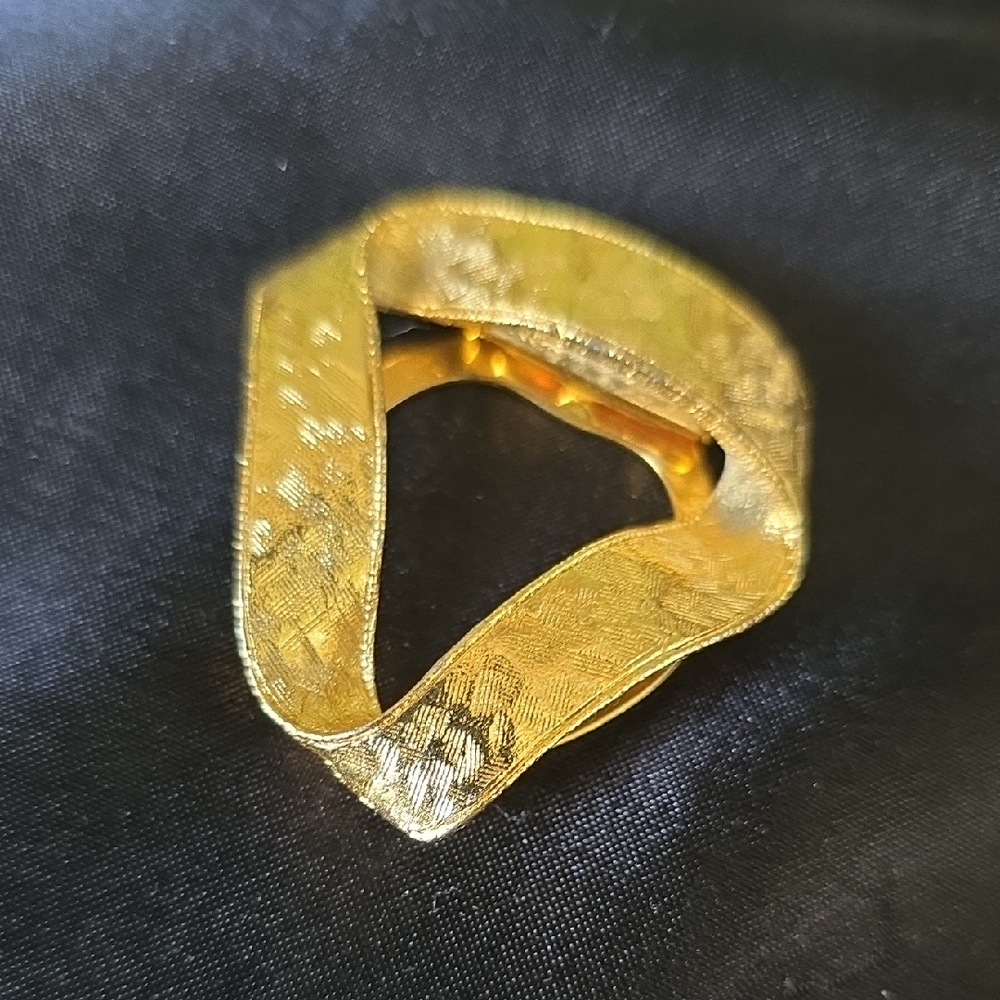Gold-Plated Women's Scarf Clip